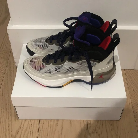 Air Jordan 37 light bone - Picture 2 of 8